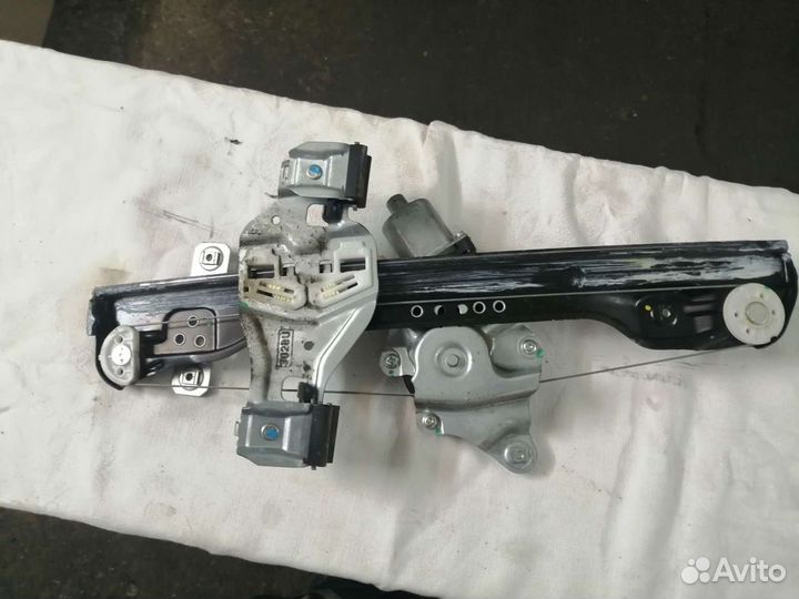 Стеклоподъемник передний правый шевролет авео т300