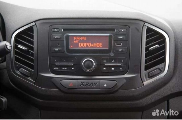 Штатная магнитола LADA xrey, рено
