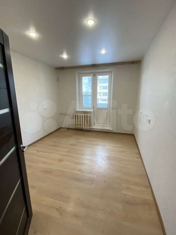 2-к. квартира, 53 м², 5/5 эт.