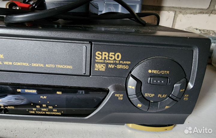 Видеомагнитофон VHS Panasonic SR50
