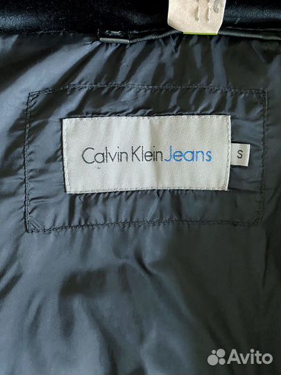 Пуховик куртка Calvin Klein 44р