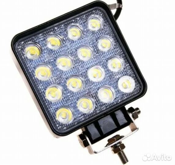 Фара противотуманная светодиодная квадратная