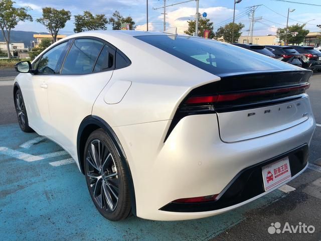 Toyota Prius 2 AT, 2023, 26 км