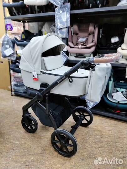 Коляски 2 в 1, 3 в 1 новые