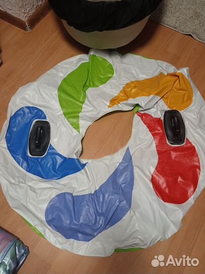 Надувной круг большой