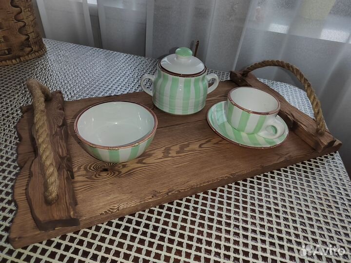 Столик поднос