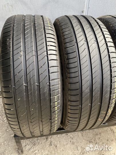 Michelin Primacy 4 235/55 R18