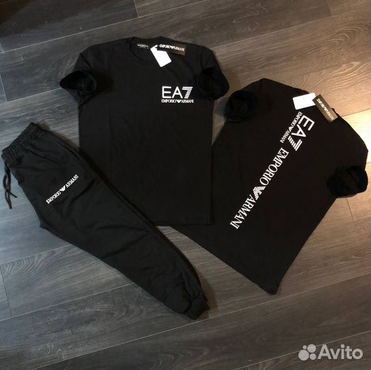 Костюм Футболка Штаны Armani EA7