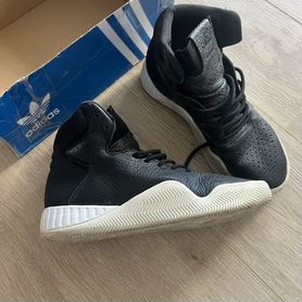 Кроссовки adidas tubular