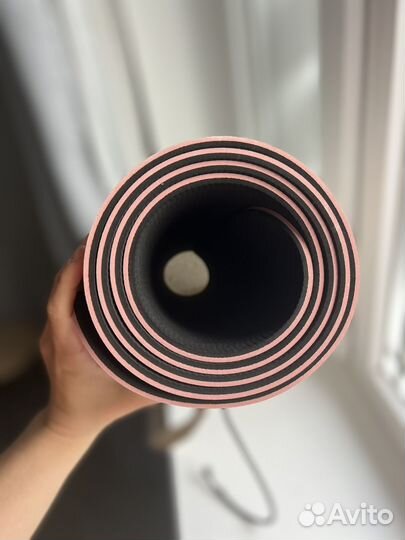 Коврик для йоги и фитнеса