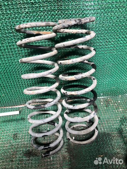 Пружина задняя Toyota Sprinter Carib AL25