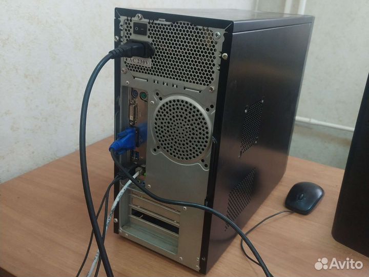 Компьютер системный блок