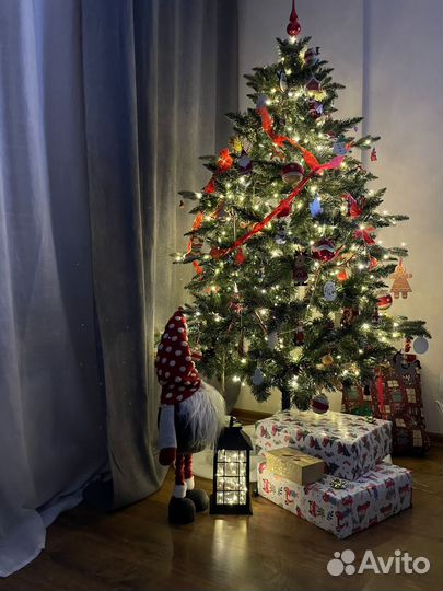 Елка искусственная 210 см - 2,1 м