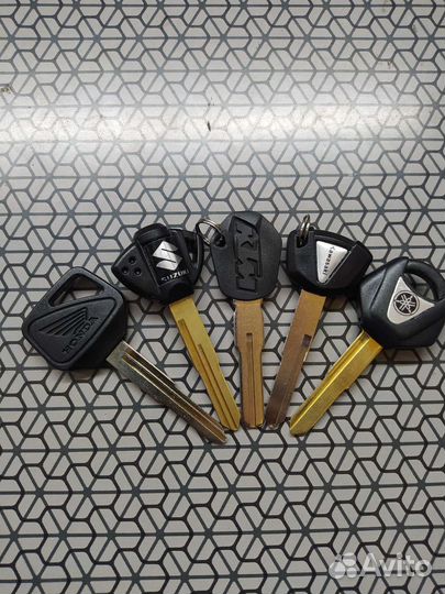 Изготовление авто и мото ключей с чипом