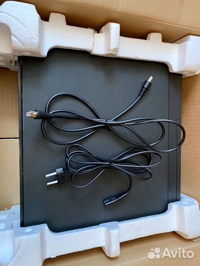 Продам видеомагнитофон Panasonic NV-J35EE