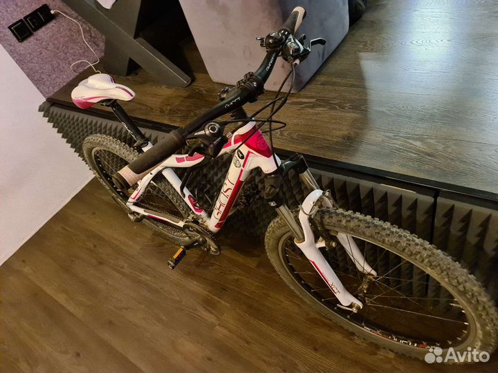 Велосипед Ghost Miss 1200