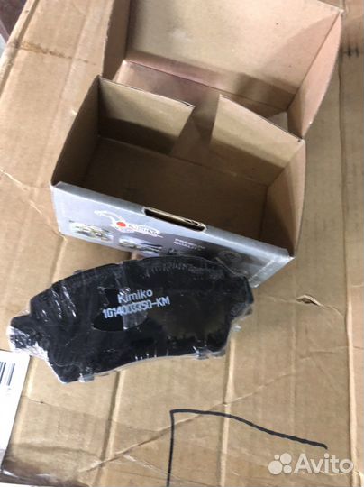 Комплект колодок передние на geely MK