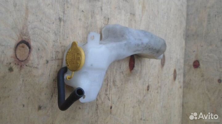 Расширительный бачок Субару Аутбэк бр Outback b14