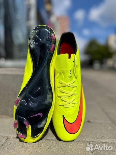 Футбольные бутсы Nike Mercurial Vapor X