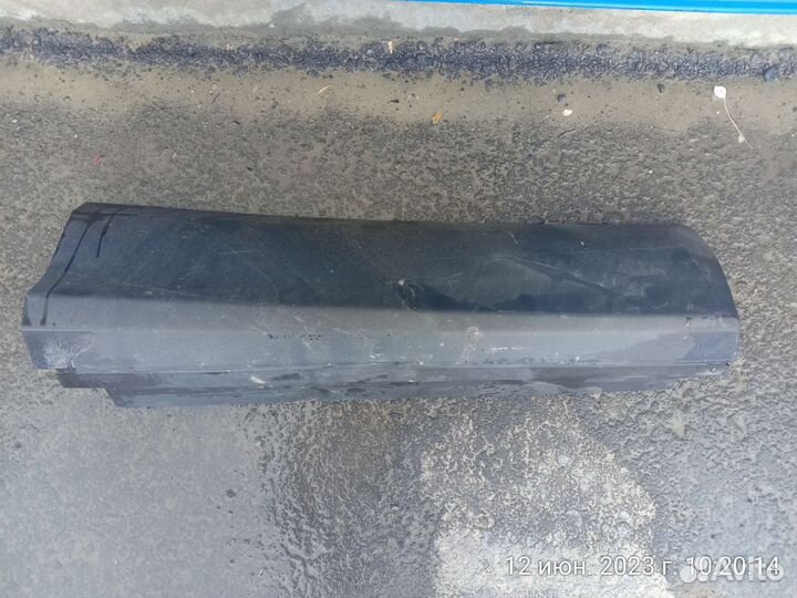 Накладка двери задней правой Toyota RAV 4