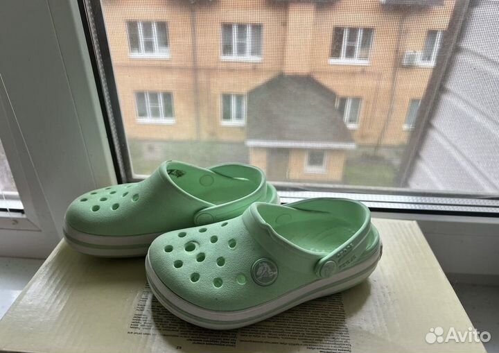 Сабо crocs c8 мятные 25 размер