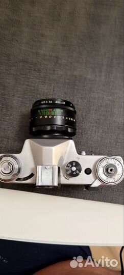 Пленочный фотоаппарат зенит -Е