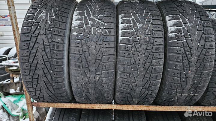 Nokian Tyres Hakkapeliitta 7 235/60 R18 107T