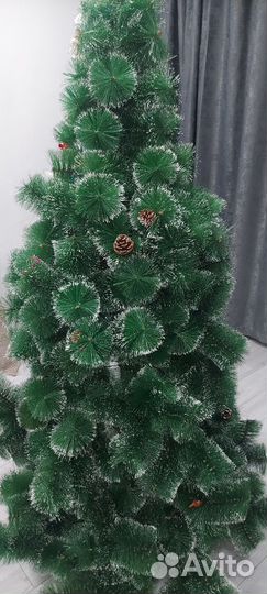 Ель искусственная 210 см бу