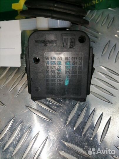 Подрулевой переключатель света Opel Vectra B седан