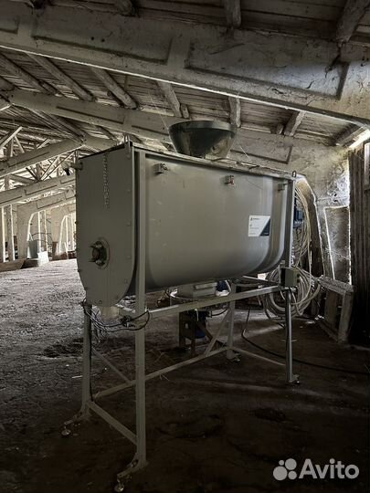 Смеситель горизонтальный