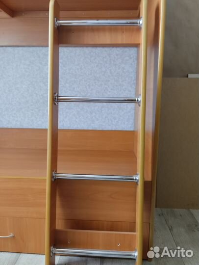 Двухъярусная кровать бу