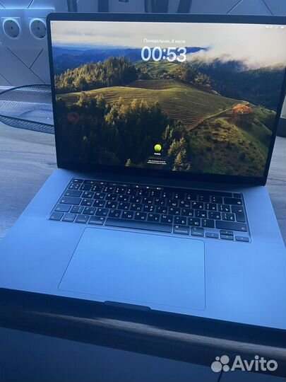 Apple macbook pro 16 2019 i7 16 512