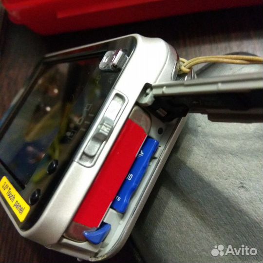 Sony Cyber-shot DSC-N1