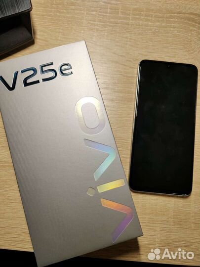 Смартфон vivo v25e новый