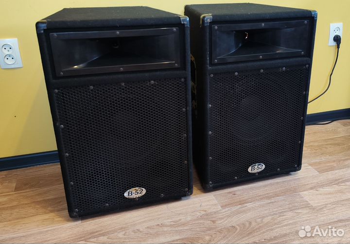 Музыкальная аппаратура (система)