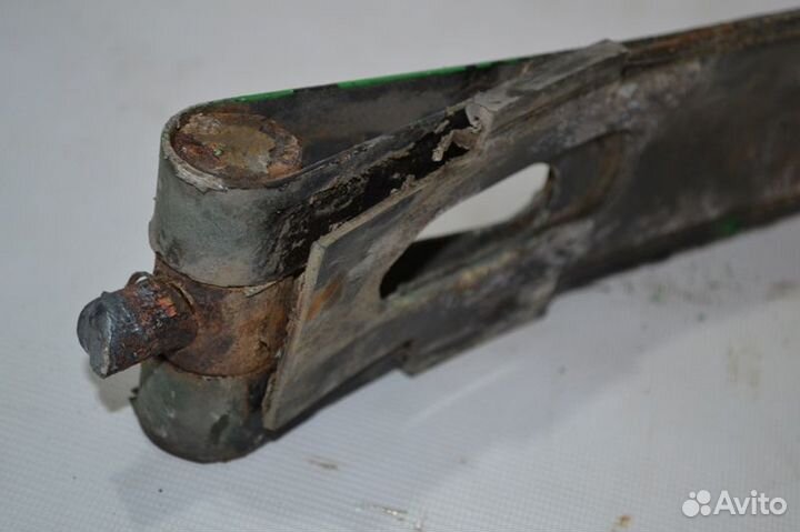 Лента крепления топливного бака, верхняя часть vol