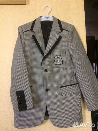 Пиджак школьный