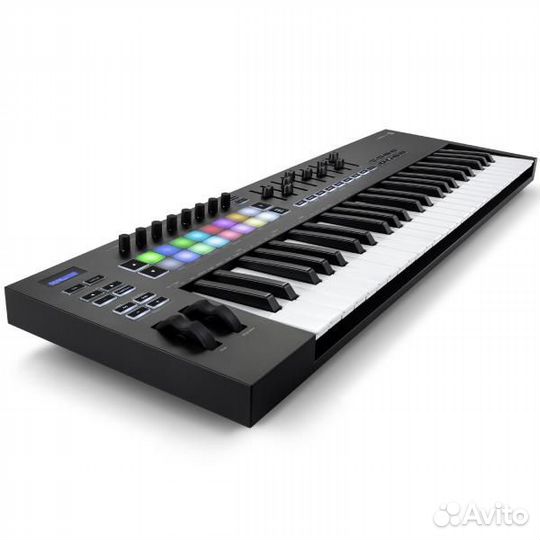 Midi-клавиатура Novation Launchkey 49 MK3