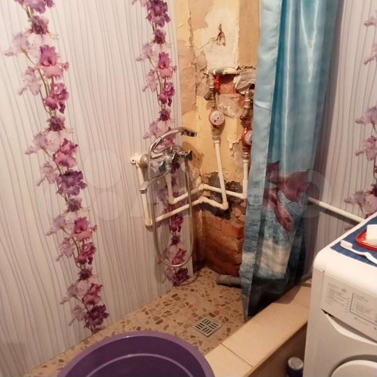 Комната 18 м² в 2-к., 1/2 эт.