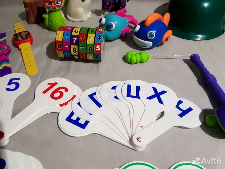 Детские игрушки развивающие пакетом