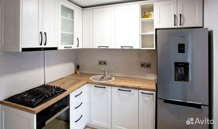 Кухонный гарнитур от фабрики мебели