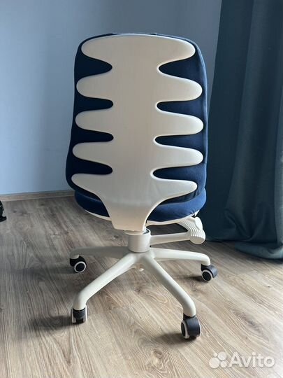 Компьютерное кресло