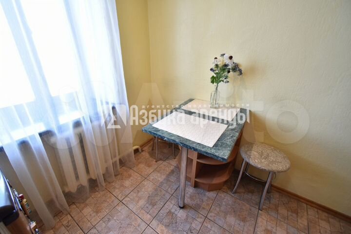 2-к. квартира, 47 м², 10/12 эт.