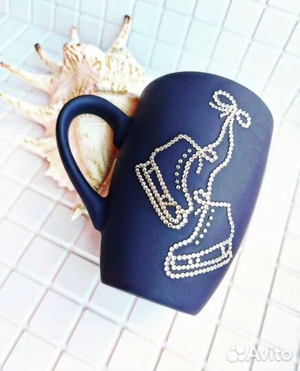 Кружка со стразами