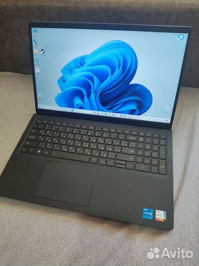 Ноутбук Dell vostro 15 3510