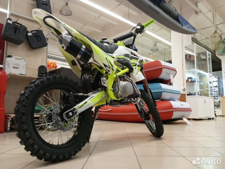 Мотоцикл питбайк Motoland Apex 125E