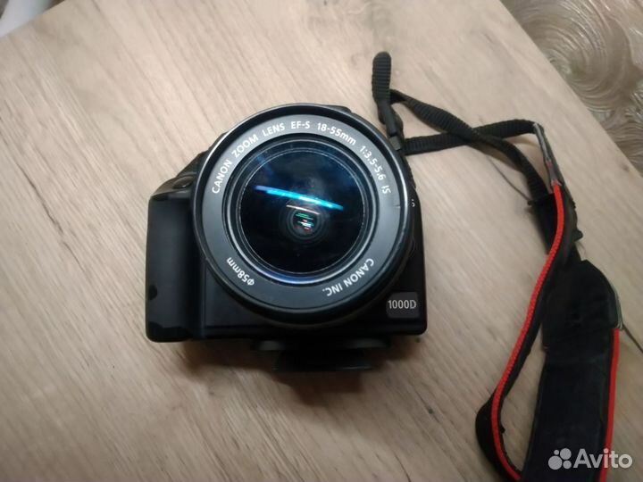 Фотоаппарат Canon 1000d