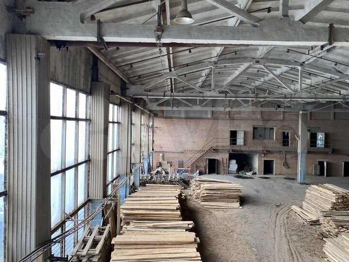 Склад, 2100 м²