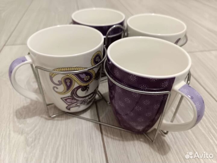 Набор бокалов на подставке