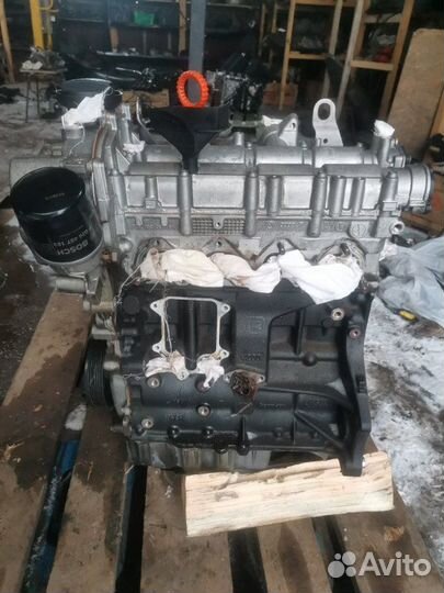 Двигатель Volkswagen Tiguan CAV 2012